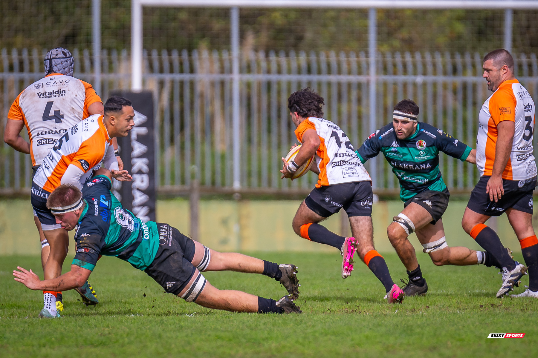  Gernika Rugby Taldea - Club de Rugby Les Abelles - Rugby - FER 2025 - Gernika RT vs Club de Rugby Les Abelles (#FER25GRTLA10) Photo by: Fredy Monfoto | Siuxy Sports 2025-10-26