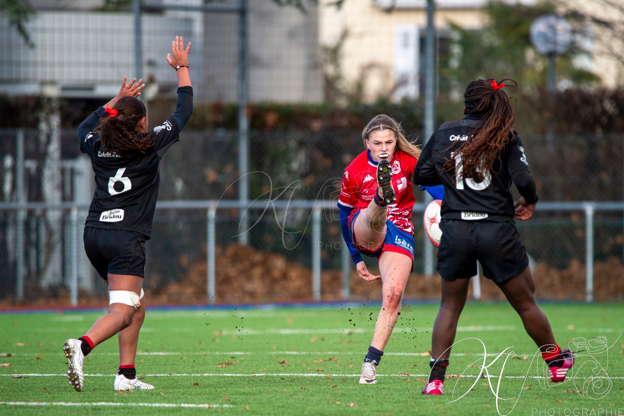  FC Grenoble Rugby - Lyon Olympique Universitaire - Rugby - FFR 2024 - U18 FEM - FC Grenoble Amazones vs LOU (#FFR24U18FFCGLOU01) Photo by: Karine Valentin | Siuxy Sports 2024-12-14