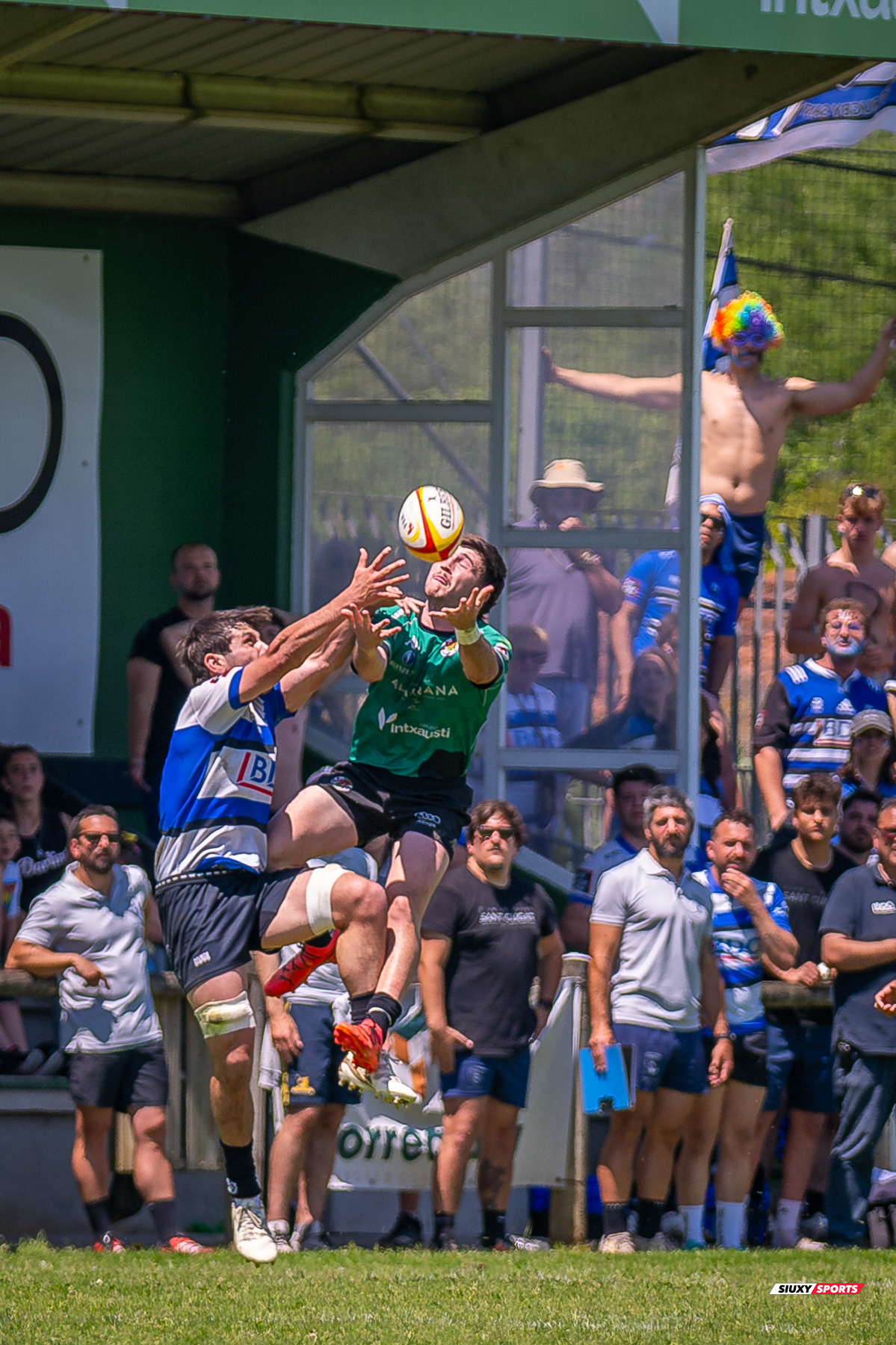  Gernika Rugby Taldea - Club de Rugby Sant Cugat - Rugby - FER 2025 - Sémi Final Ascenso - Gernika (24) vs (11) Sant Cugat (#FER25SFAGRTCRSC) Photo by: Fredy Monfoto | Siuxy Sports 2025-05-18