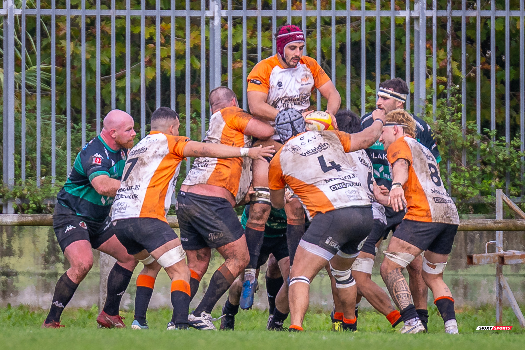  Gernika Rugby Taldea - Club de Rugby Les Abelles - Rugby - FER 2025 - Gernika RT vs Club de Rugby Les Abelles (#FER25GRTLA10) Photo by: Fredy Monfoto | Siuxy Sports 2025-10-26
