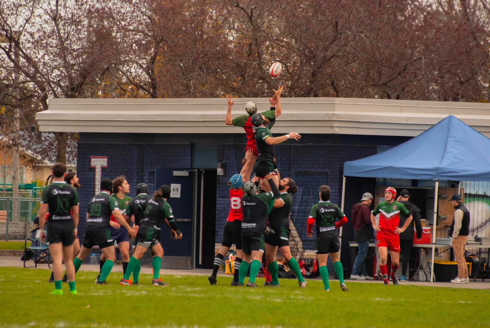  Club de rugby Nomades de Laval - Rugby Club de Montréal - Rugby - RQ 2024 - LPR2 - Nomades vs RCMXV (#RQ24LP2NOMRCX) Photo by: Coraline Brochet | Siuxy Sports 2024-05-04