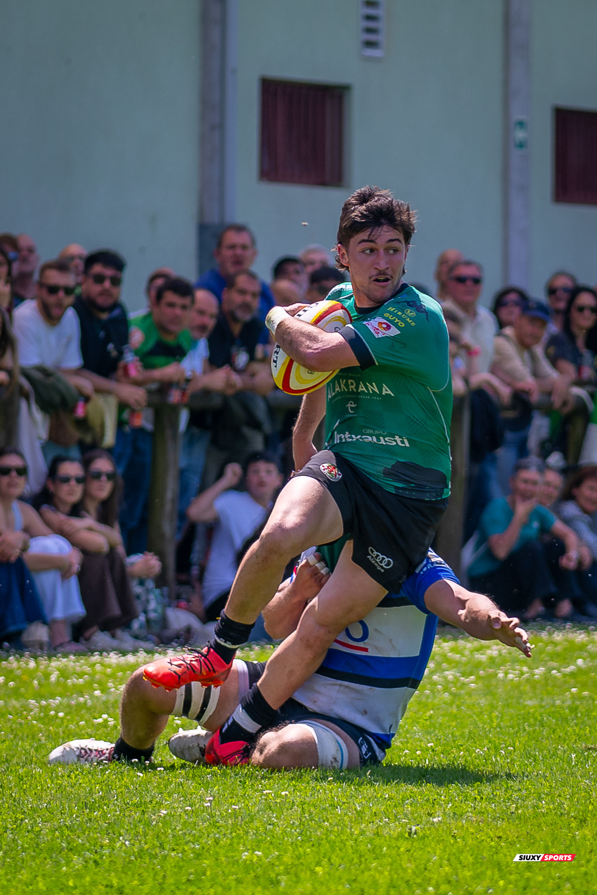  Gernika Rugby Taldea - Club de Rugby Sant Cugat - Rugby - FER 2025 - Sémi Final Ascenso - Gernika (24) vs (11) Sant Cugat (#FER25SFAGRTCRSC) Photo by: Fredy Monfoto | Siuxy Sports 2025-05-18