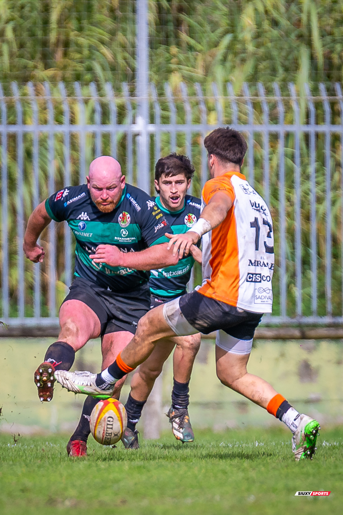  Gernika Rugby Taldea - Club de Rugby Les Abelles - Rugby - FER 2025 - Gernika RT vs Club de Rugby Les Abelles (#FER25GRTLA10) Photo by: Fredy Monfoto | Siuxy Sports 2025-10-26