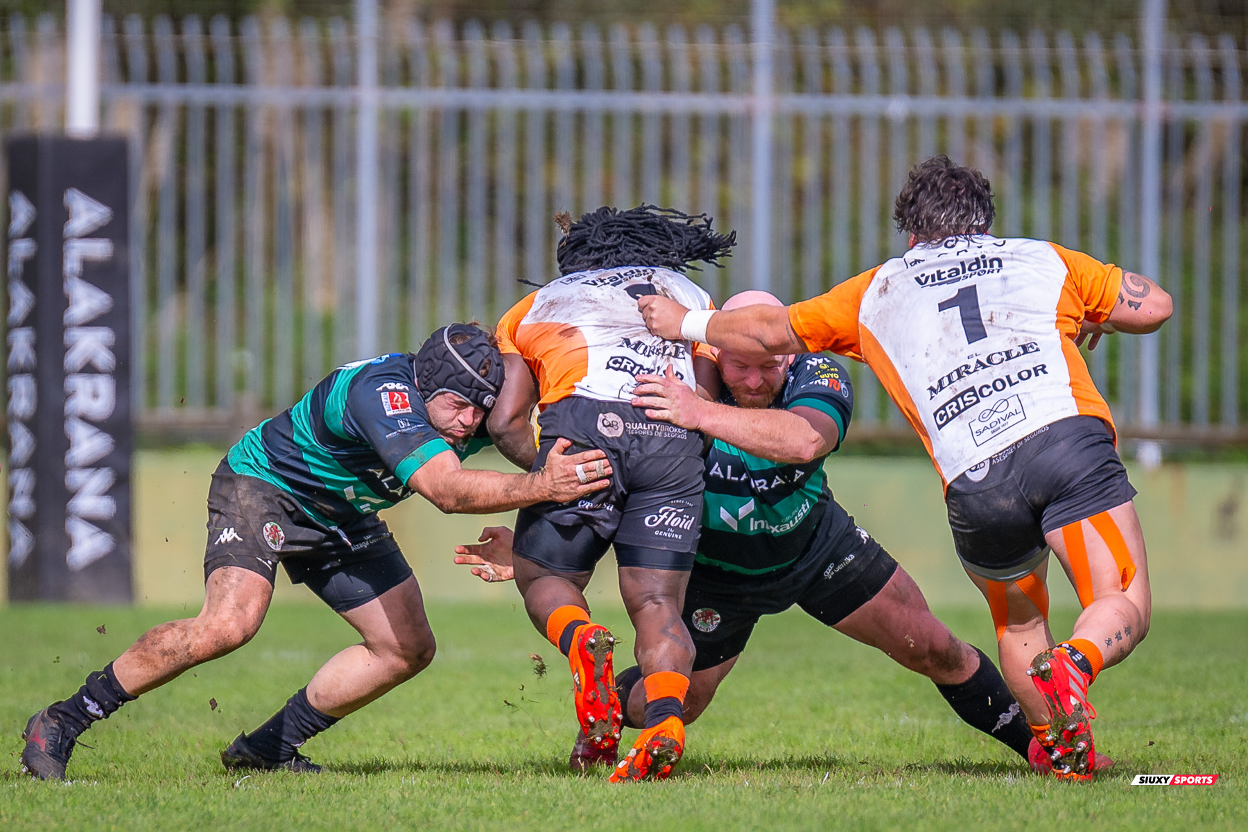  Gernika Rugby Taldea - Club de Rugby Les Abelles - Rugby - FER 2025 - Gernika RT vs Club de Rugby Les Abelles (#FER25GRTLA10) Photo by: Fredy Monfoto | Siuxy Sports 2025-10-26