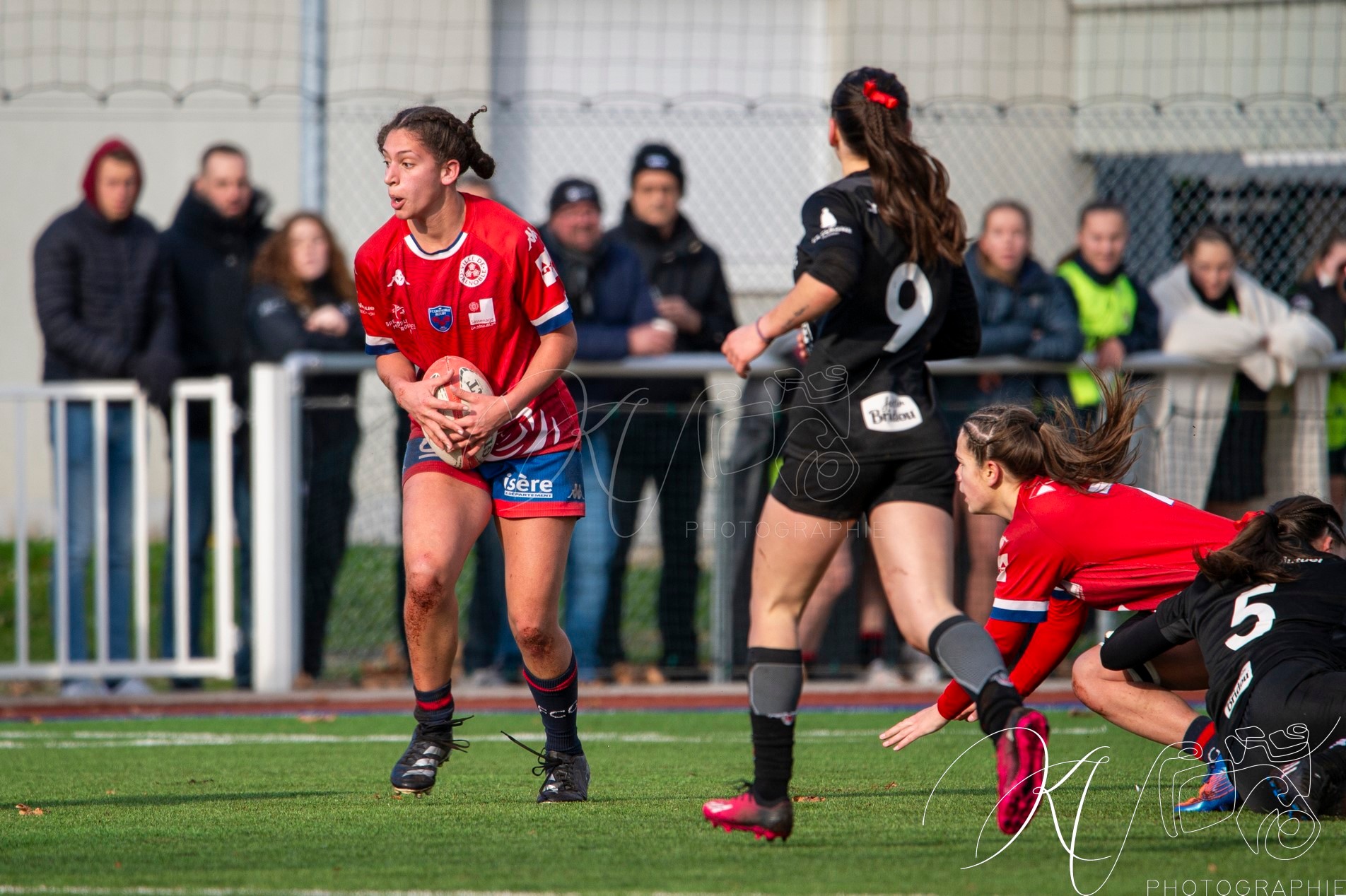  FC Grenoble Rugby - Lyon Olympique Universitaire - Rugby - FFR 2024 - U18 FEM - FC Grenoble Amazones vs LOU (#FFR24U18FFCGLOU01) Photo by: Karine Valentin | Siuxy Sports 2024-12-14