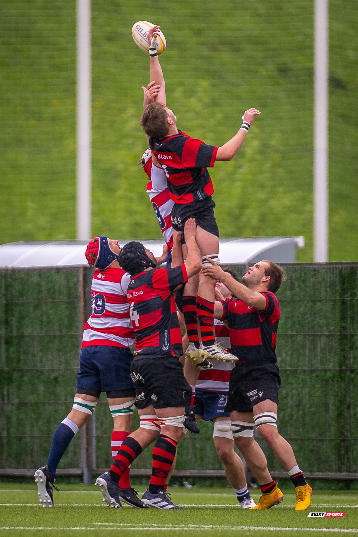  Universitario Bilbao Rugby - Gaztedi Rugby Taldea - Rugby - FER 2025 - DHB - Uni Bilbao (20) vs (12) Gaztedi Rugby Taldea (#FER25DHBUBRGRT04) Photo by: Fredy Monfoto | Siuxy Sports 2025-04-26