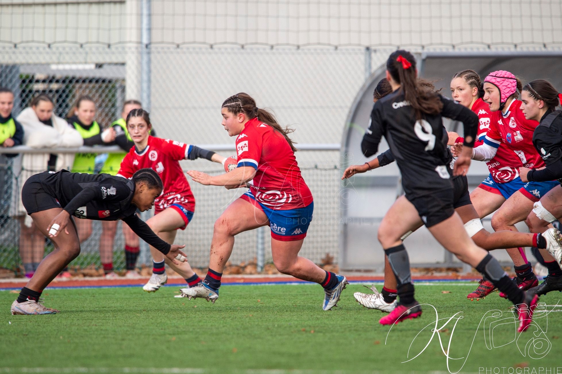  FC Grenoble Rugby - Lyon Olympique Universitaire - Rugby - FFR 2024 - U18 FEM - FC Grenoble Amazones vs LOU (#FFR24U18FFCGLOU01) Photo by: Karine Valentin | Siuxy Sports 2024-12-14